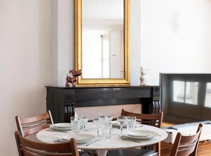 Apartament Sur La Place Stanislas *